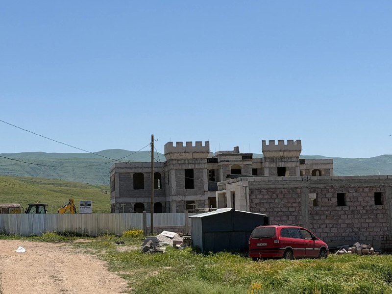 В селе Зар Котайкской области строят новую школу и детсад — первый в истории населённого пункта