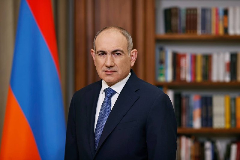 Никол Пашинян в День Конституции подтвердил планы по принятию новой Конституции после выборов 2026 года