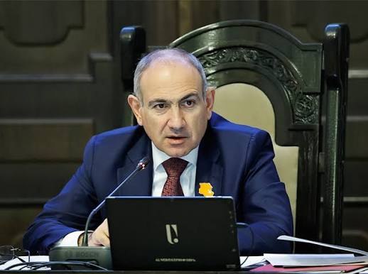 Пашинян призвал оппонентов выйти на улицы после выборов в Араратской области